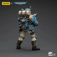 Warhammer Collectibles: 1/18 Scale Astra Militarum 55th Kappic Eagles Plasma Gunner