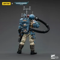 Warhammer Collectibles: 1/18 Scale Astra Militarum 55th Kappic Eagles Vox Operator