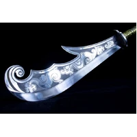 Cloud-Stored Phoenix Beak Blade