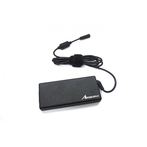 Amacrox U65 Universal NB Power Adapter 65W for Ultrabook – Ultra Slim with 1 x USB Charging Port