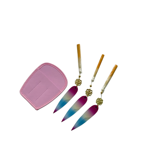 KPop Demon Hunters – Zoey’s F6 Mini Blade Replica (19cm) with Full-Color 3D Printed Pattern, Gold Accessories, Gradient Tassel & Pink Sheath